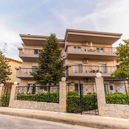 Irene Suites Nea Moudania Exterior photo