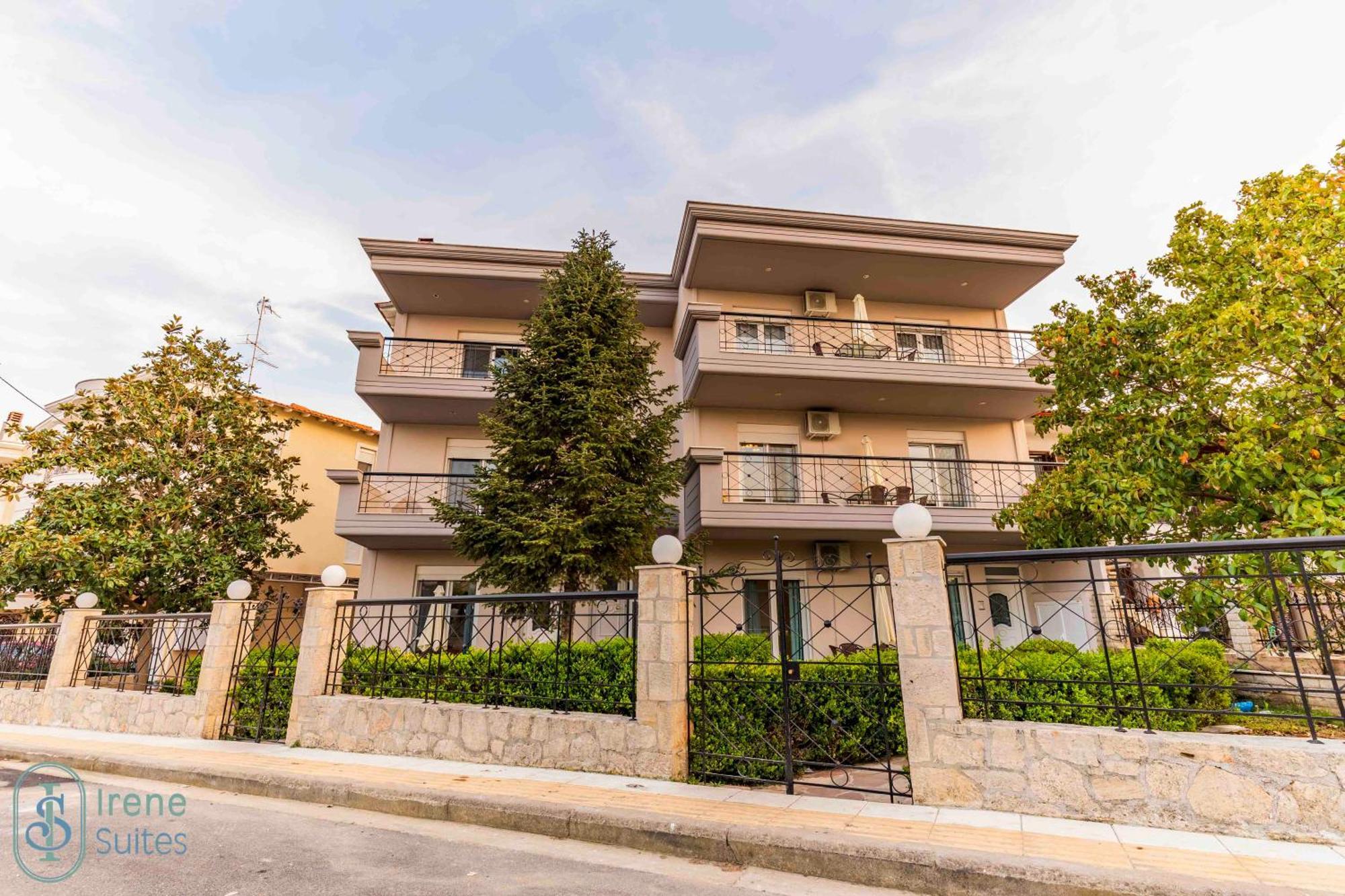 Irene Suites Nea Moudania Exterior photo